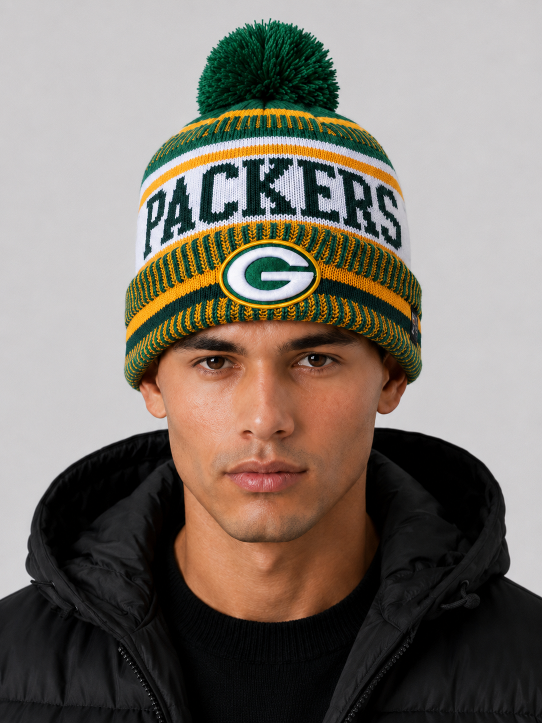 47 Green Bay Packers Green Breakaway Cuff Pom Mens Knit Hat