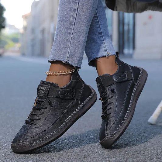 Classic orthopaedic everyday trainers for women | Mia