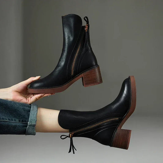 Classic orthopaedic everyday ankle boots for women | Gloria
