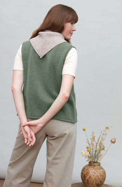 Lambswool Ribbed Triangle Scarf
