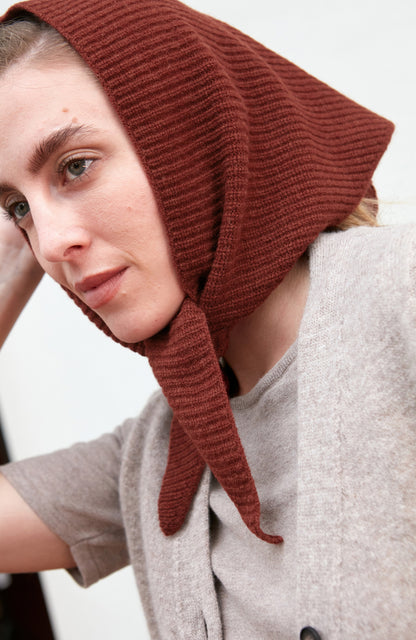 Lambswool Ribbed Triangle Scarf