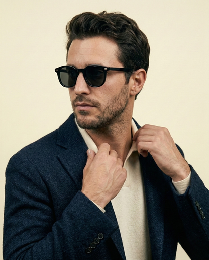 Sunglasses Classic Frame Signature