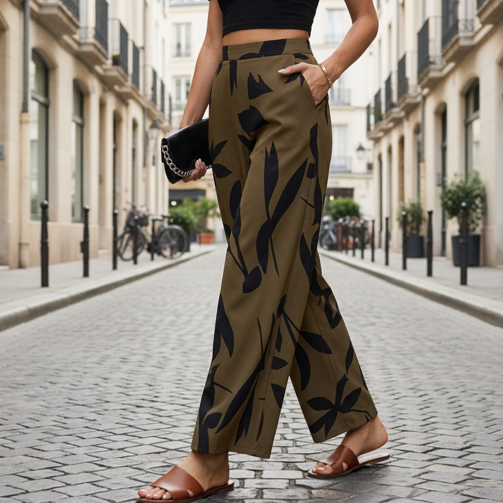 Leaf Print Wide-Legged Pants