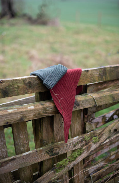 Lambswool Ribbed Triangle Scarf