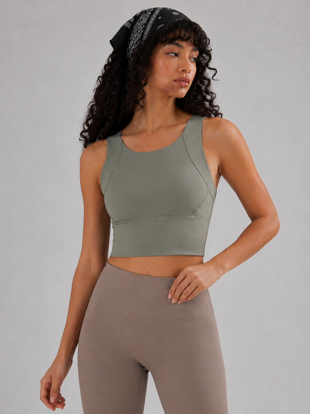 Women’s Seamless Padded Sports Bra