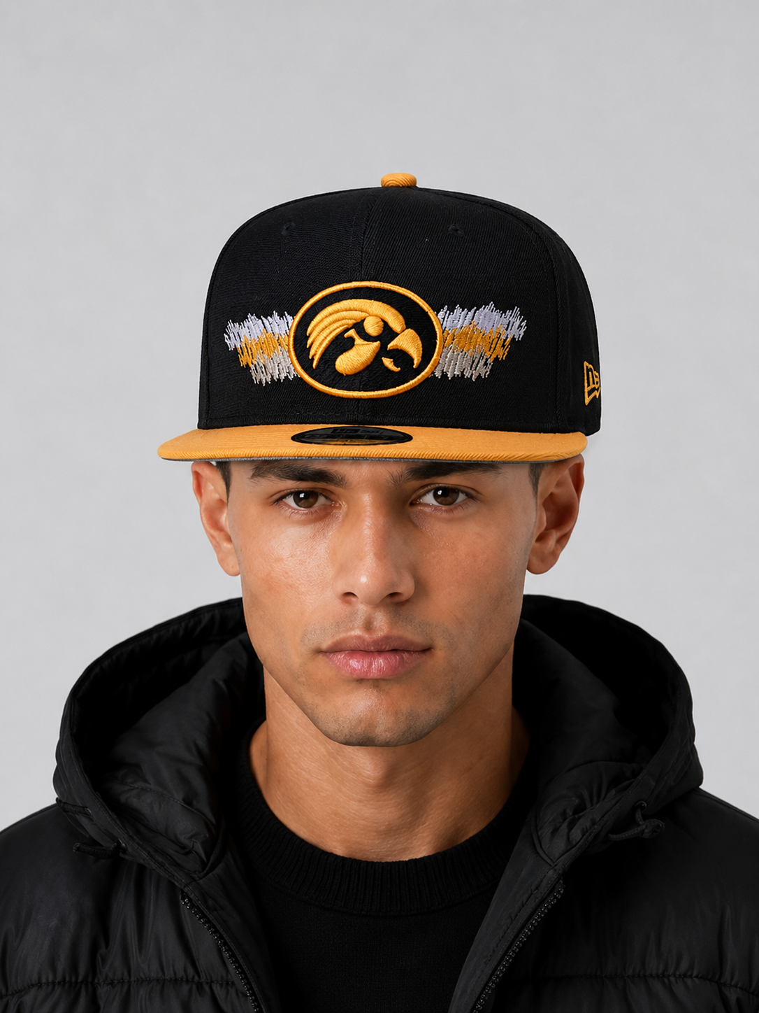 Black Iowa Hawkeyes Two-Tone 9FIFTY Snapback Hat