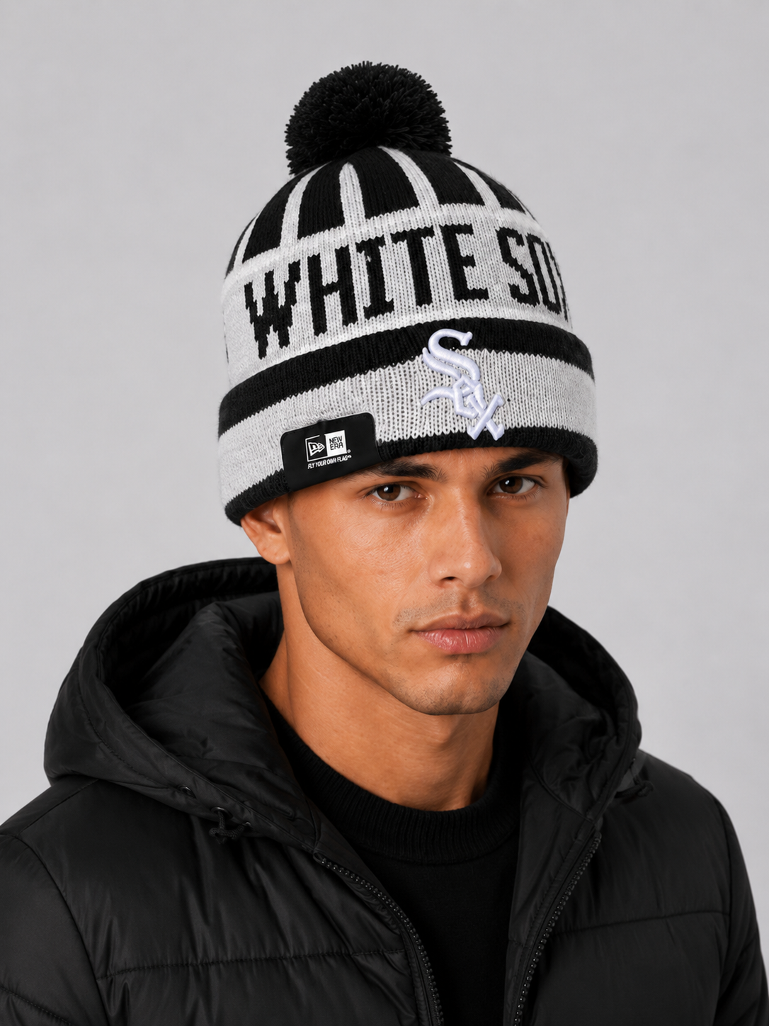Chicago White Sox Classic Pom Cuffed Knit Beanie Hat