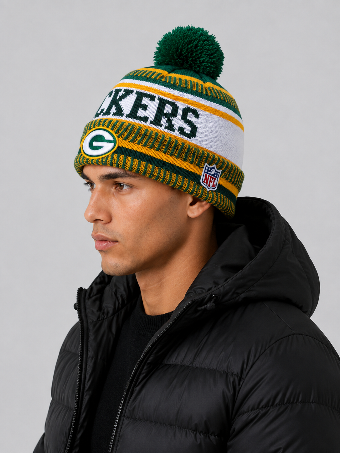 47 Green Bay Packers Green Breakaway Cuff Pom Mens Knit Hat