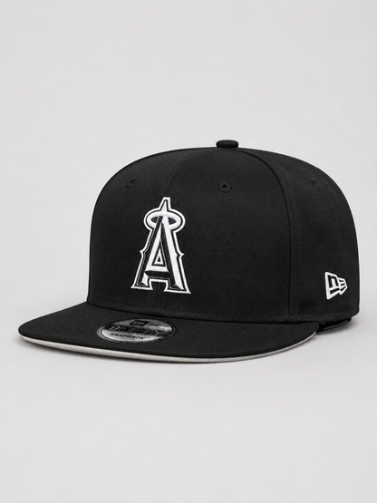 Basic Black and White 9FIFTY Snapback