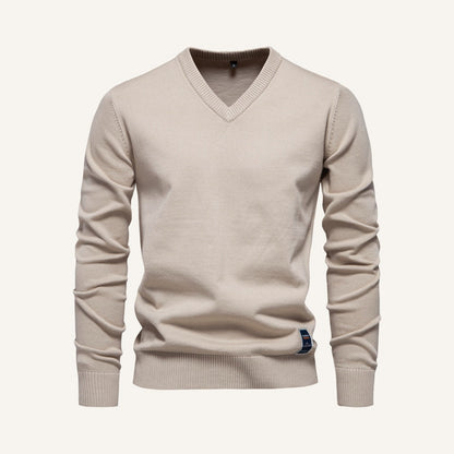 V-Neck Sweater Timeless Essential