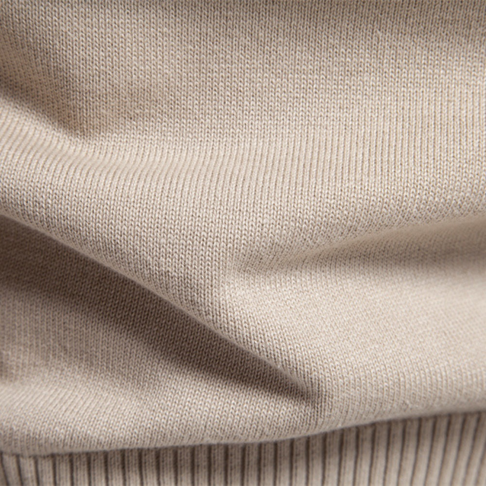 V-Neck Sweater Timeless Essential
